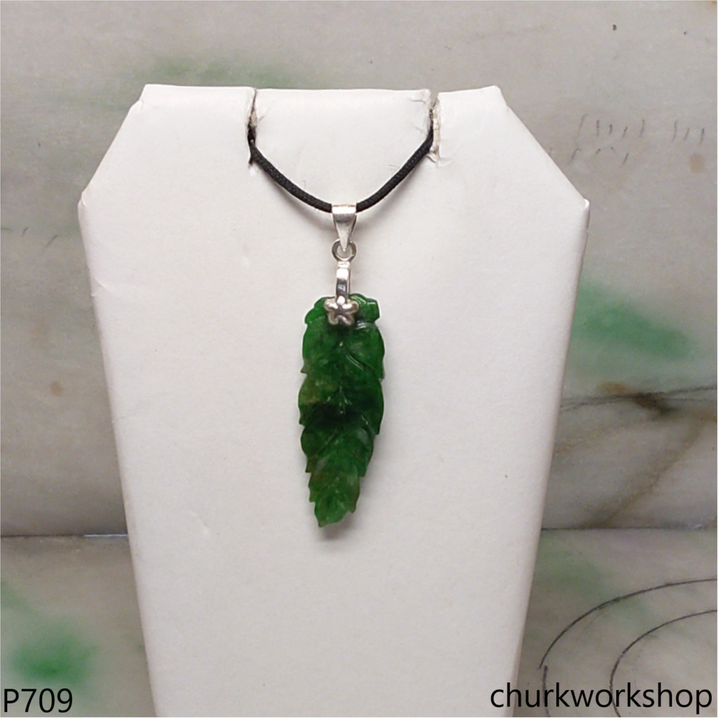 Green jade leaf pendant
