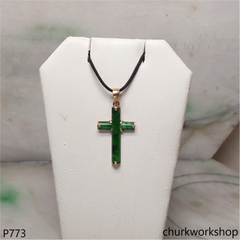 14k yellow gold jade cross pendant