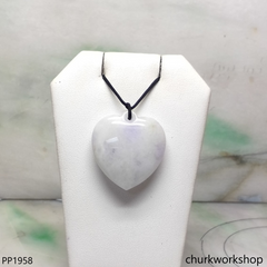 Pale lavender jade heart