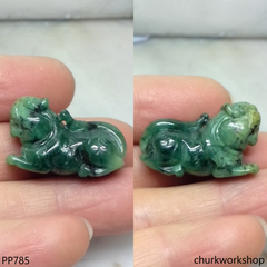 Green jade tiger pendant