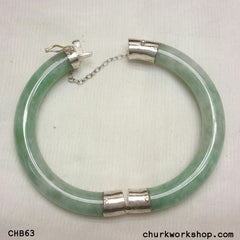 Hinged jade bangle