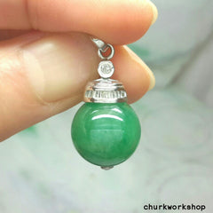 Green jade bead pendant 14k white gold with baguette diamond