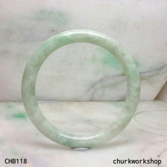 Light pea green jade bangle