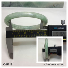 Light pea green jade bangle