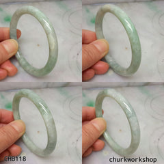 Light pea green jade bangle