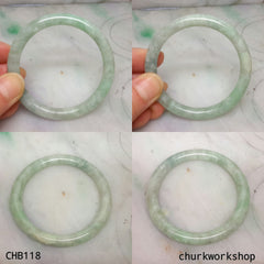 Light pea green jade bangle