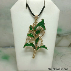 Handmade Imperial jade flower pendant in 14k gold