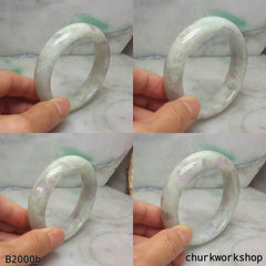 Lavender mix light green jade bangle