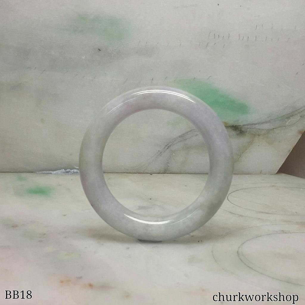 Lavender baby jade bangle