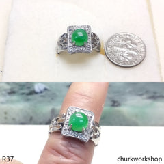 Green jade ring, 14k white gold jade