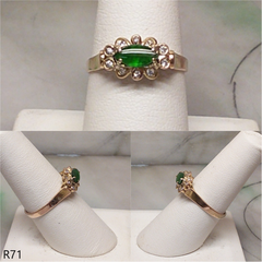 14k yellow gold diamond small green jade ring