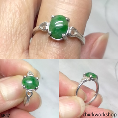 Silver molt green oval jade ring