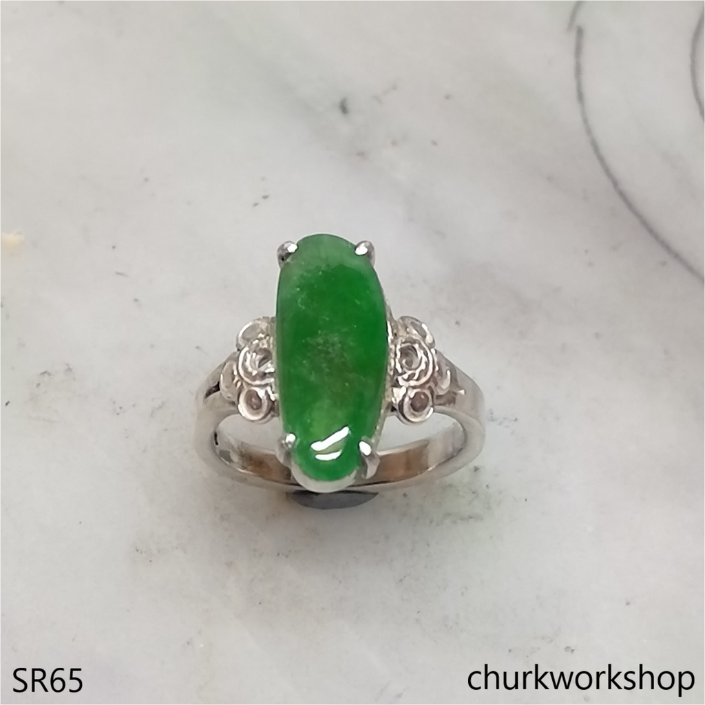 Green jade ring