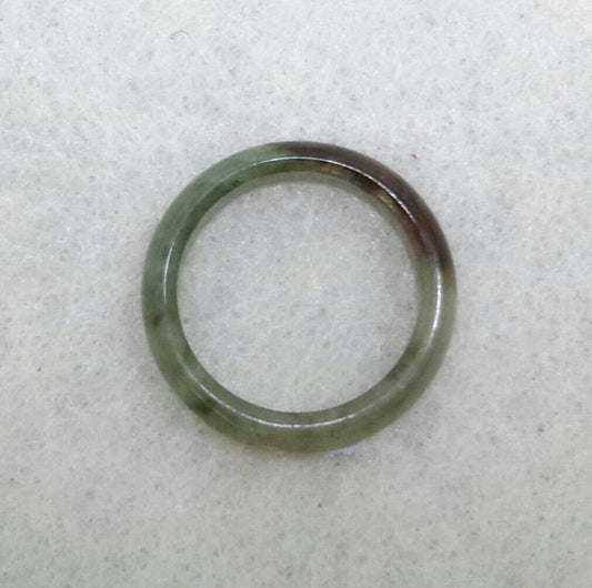Multi-color pinkie jade band