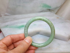 Pea green jade bangle