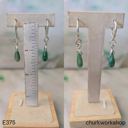 Oily leaf green raindrop jade dangling earrings