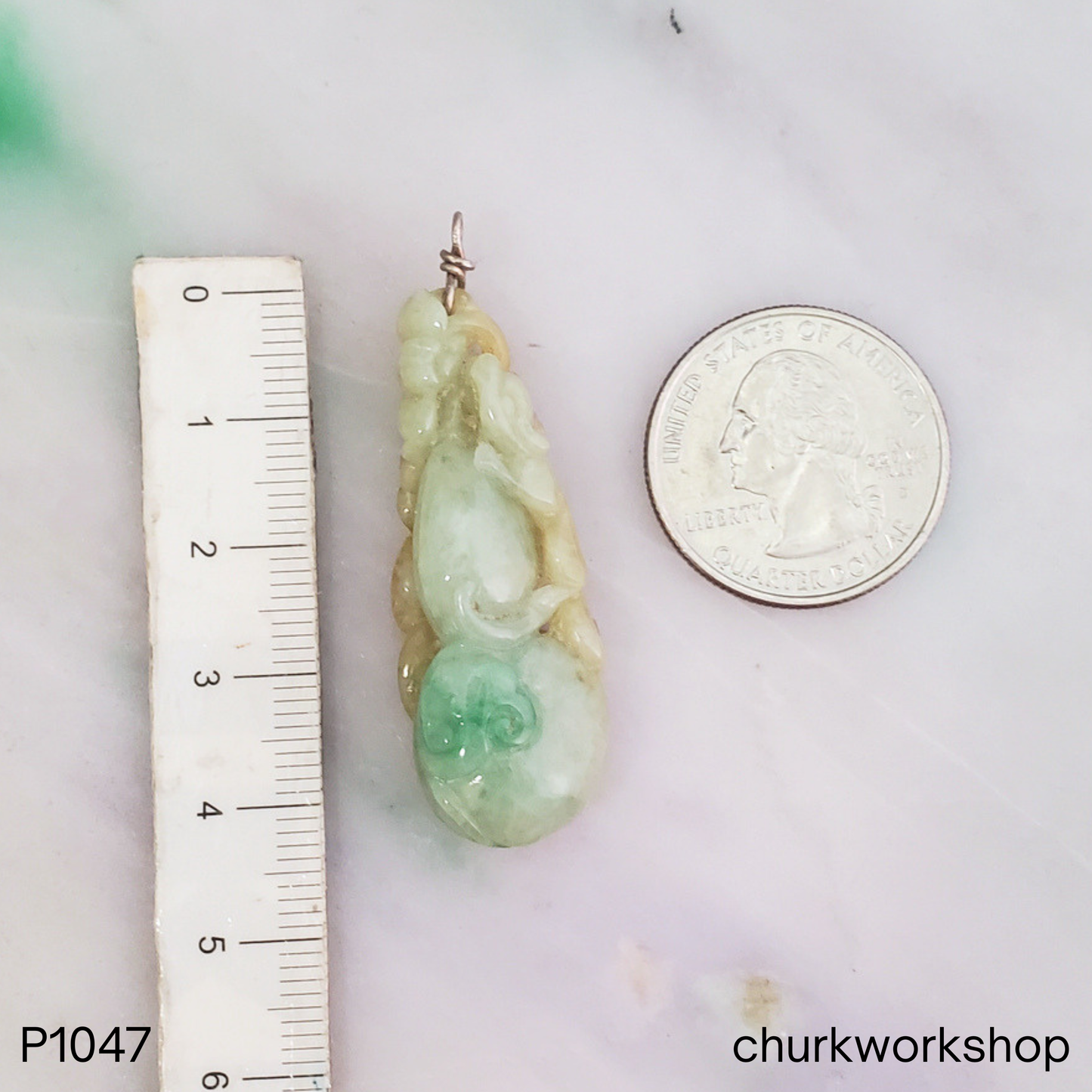 Light green gourd carving jade pendant