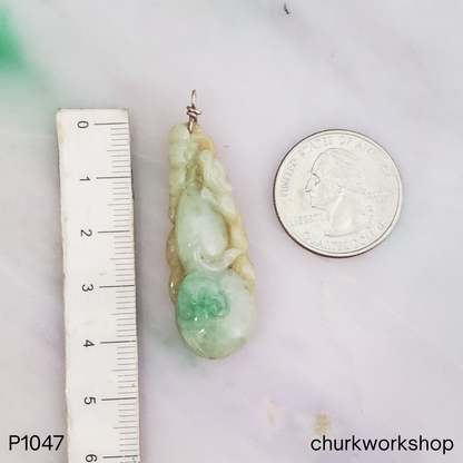 Light green gourd carving jade pendant
