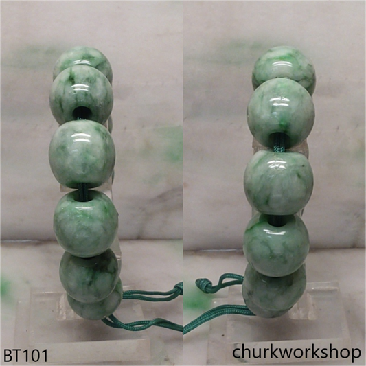 Green barrel beads jade bracelet