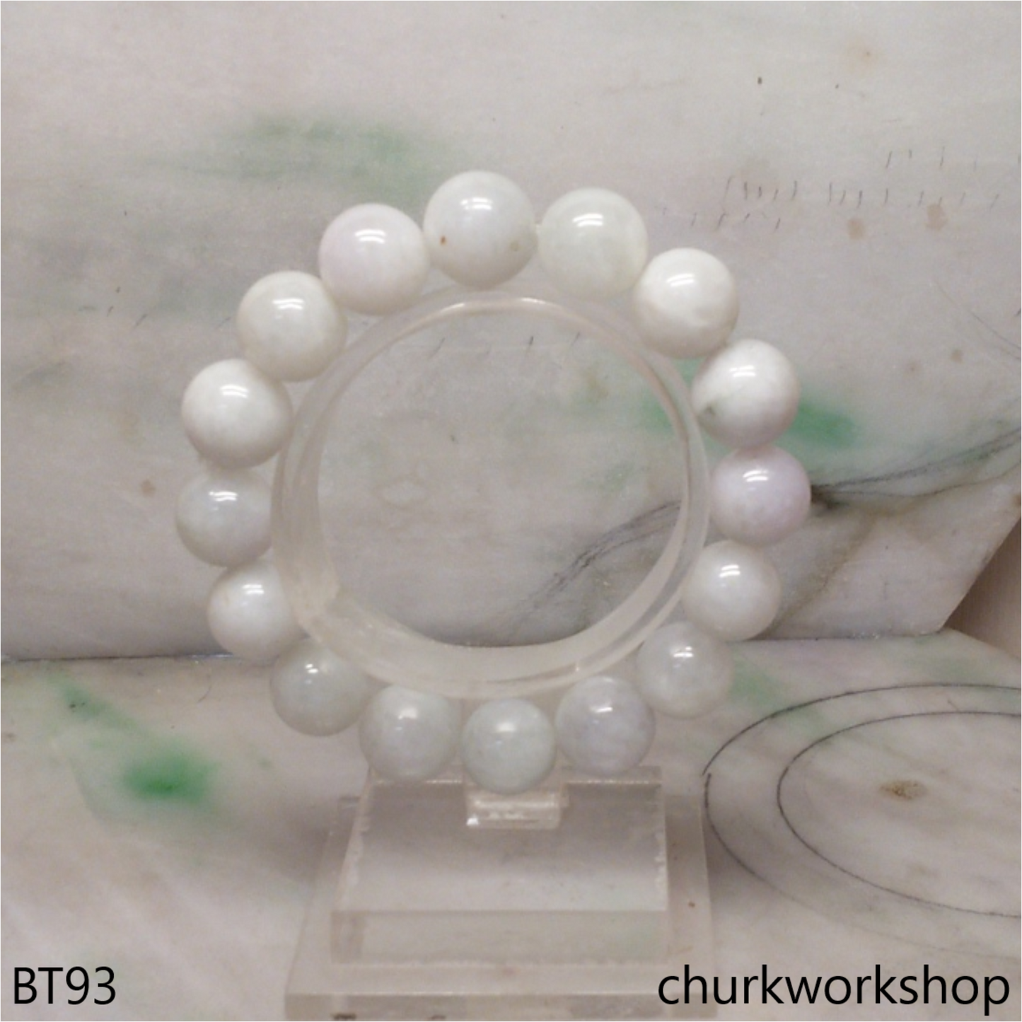 Pale green beads bracelet