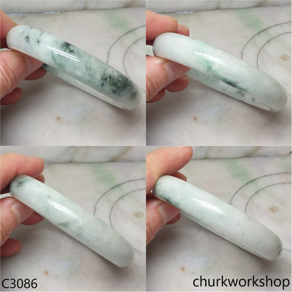 Large light green jade bangle