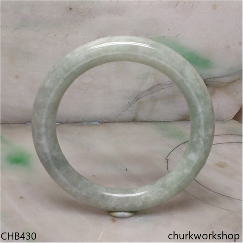 Pea green  jade bangle