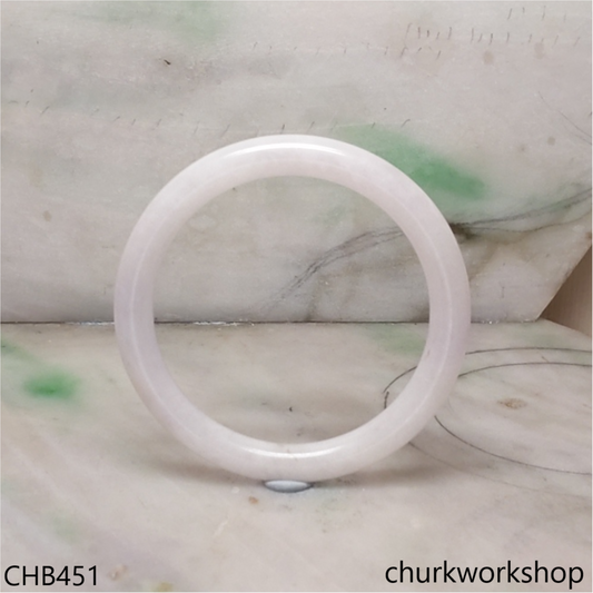Light lavender jade bangle