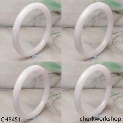Light lavender jade bangle