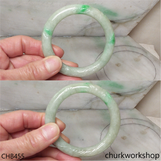 Carved jade bangle