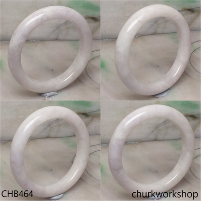 Pale lavender jade bangle