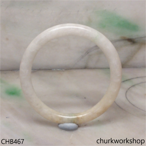 Pale yellowish jade bangle