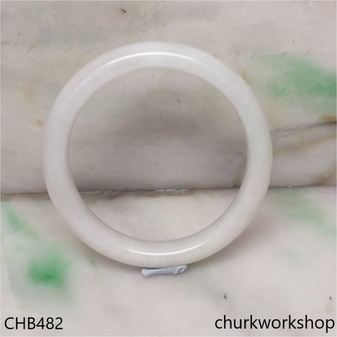 Pale lavender with pale green bangle