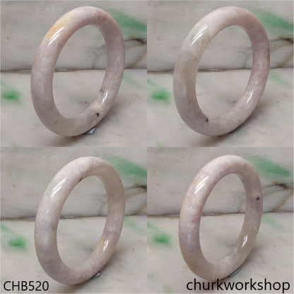 Pale lavender jade bangle
