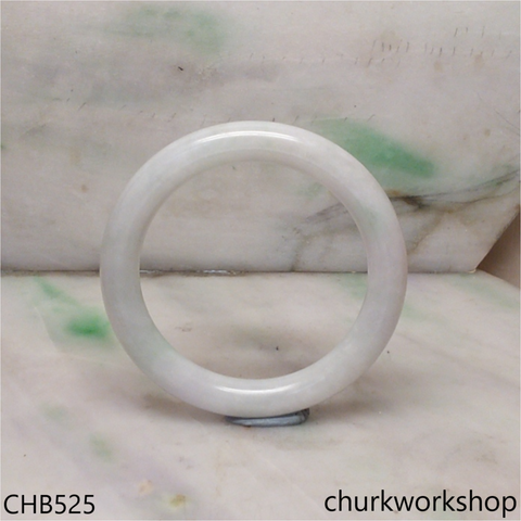 Pale lavender bangle
