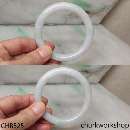 Pale lavender bangle