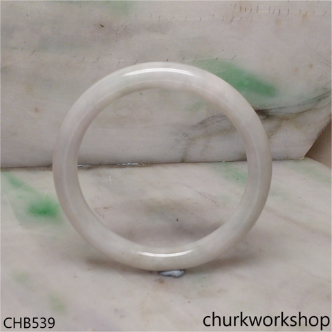 Pale lavender bangle