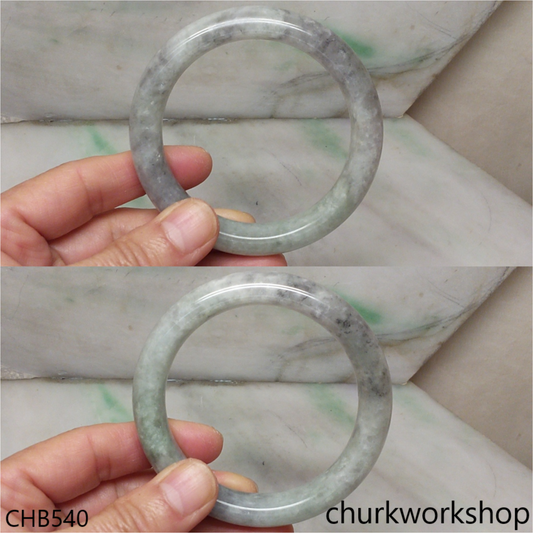 Grayish lavender mx green jade bangle