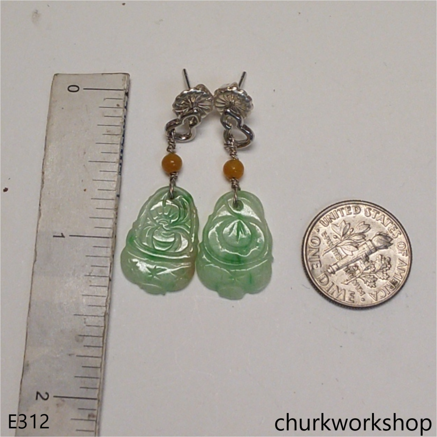 Light green jade carving earrings