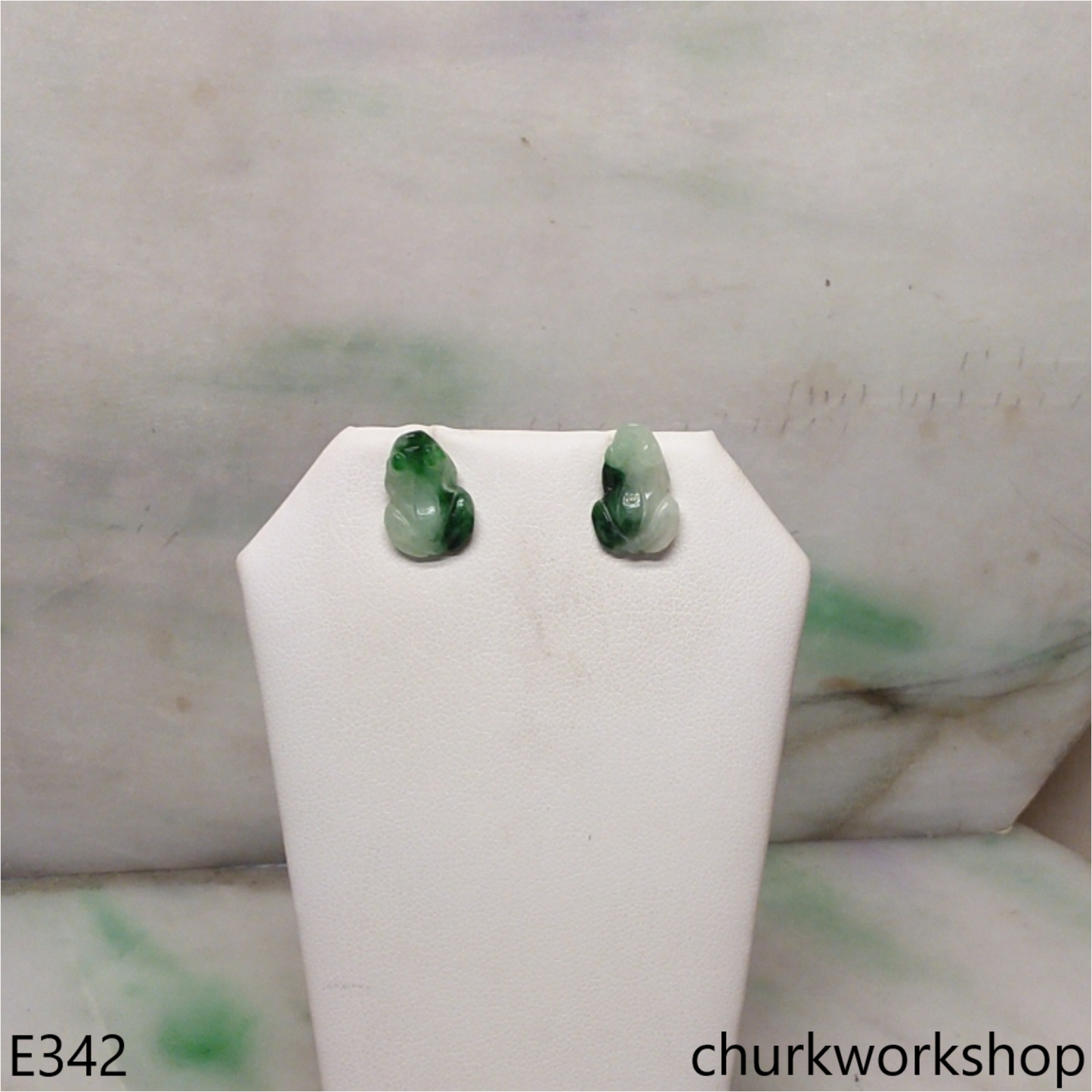 Green jade frog silver ear stud