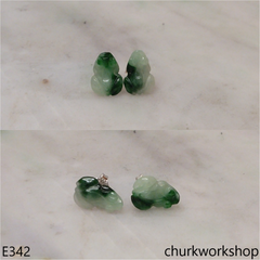 Green jade frog silver ear stud