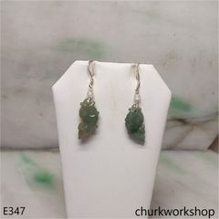 Dangling fishes jade earrings