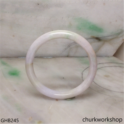 Small pale lavender jade bangle