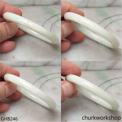 Small pale green jade bangle