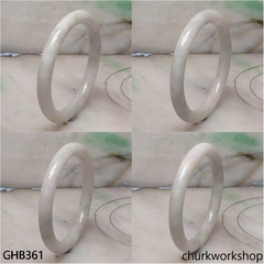 Small light green mix pale lavender jade bangle