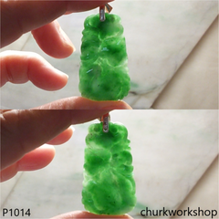 Green jade carving pendant