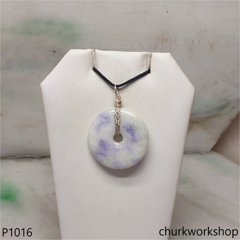 Lavender jade pendant