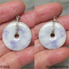 Lavender jade pendant