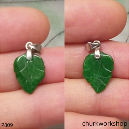 Small green jade leaf pendant