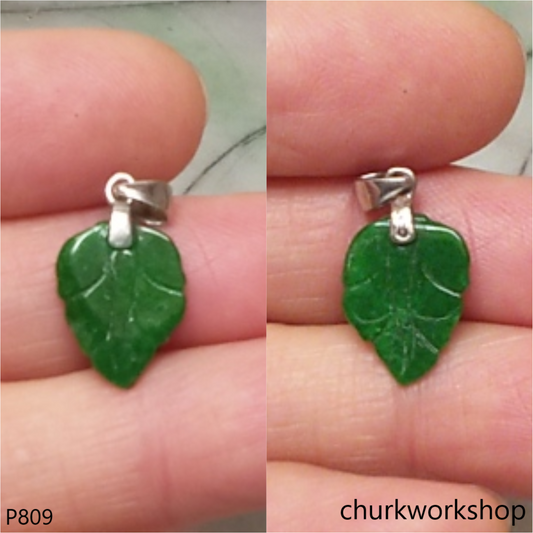 Small green jade leaf pendant