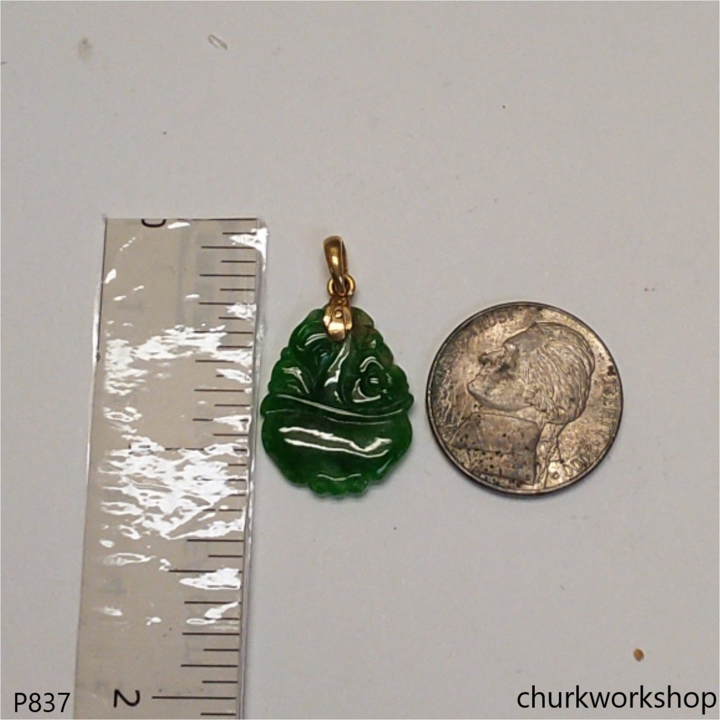 18K Yellow gold jade carving pendant